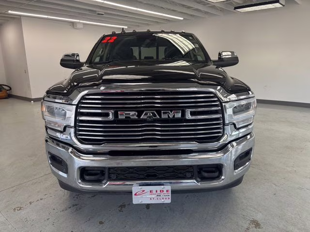 2022 Diamond Black Crystal Pearlcoat Ram 3500 Laramie 4X4 Truck