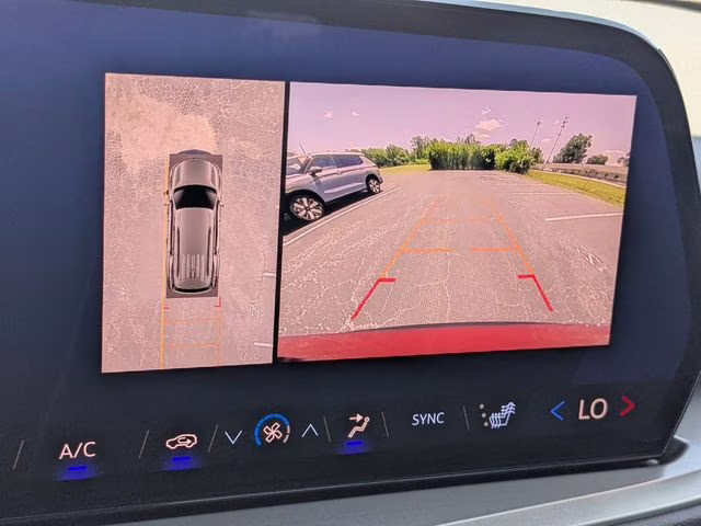 2024 Radiant Red Tintcoat Chevrolet Traverse LT FWD SUV
