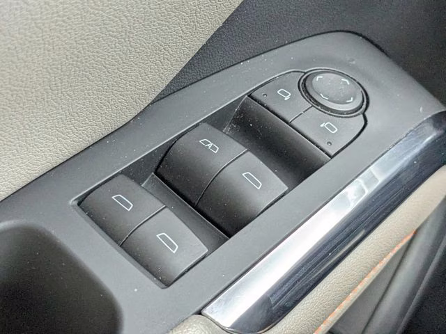 2024 Radiant Red Tintcoat Chevrolet Traverse LT FWD SUV