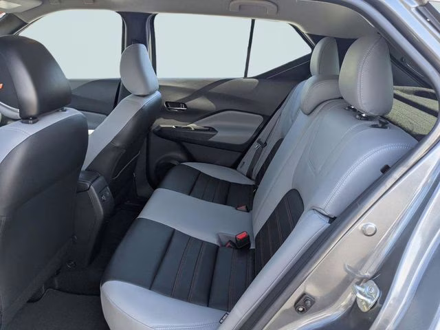 2022 Gun Metallic Nissan Kicks SR FWD SUV