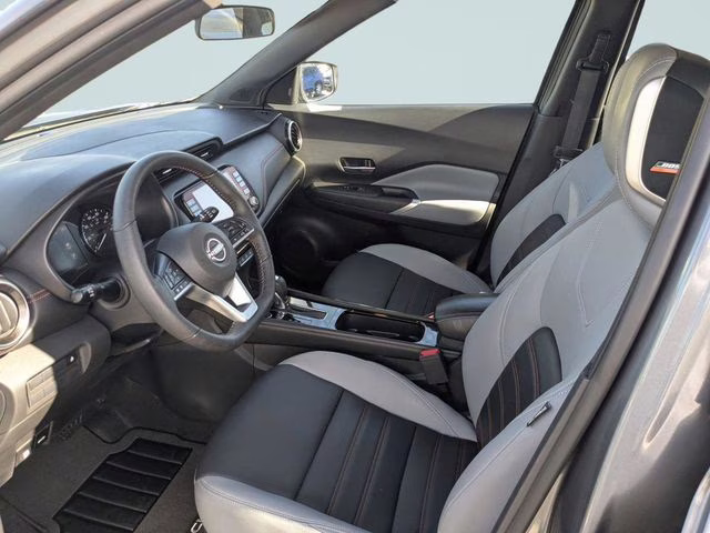 2022 Gun Metallic Nissan Kicks SR FWD SUV