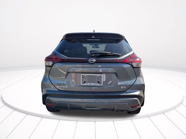 2022 Gun Metallic Nissan Kicks SR FWD SUV