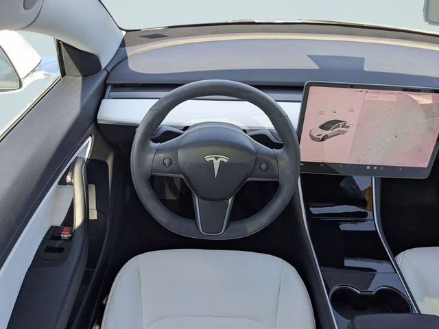2019 Pearl White Multi-Coat Tesla Model 3 Standard Range Plus RWD Sedan