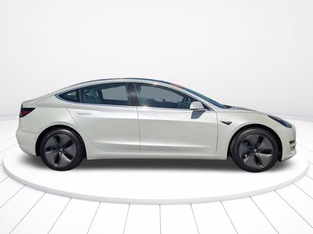 2019 Pearl White Multi-Coat Tesla Model 3 Standard Range Plus RWD Sedan