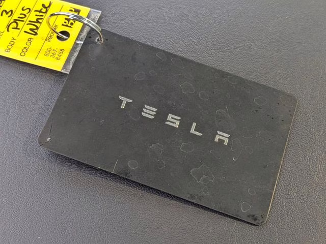 2019 Pearl White Multi-Coat Tesla Model 3 Standard Range Plus RWD Sedan