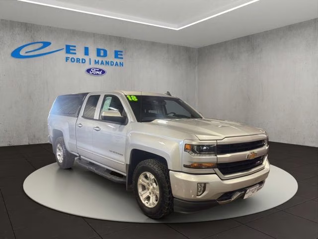2018 Silver Ice Metallic Chevrolet Silverado 1500 LT 4X4 Truck
