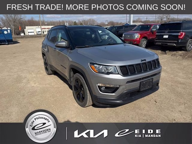 2020 Billet Silver Metallic Clearcoat Jeep Compass Altitude 4X4 SUV