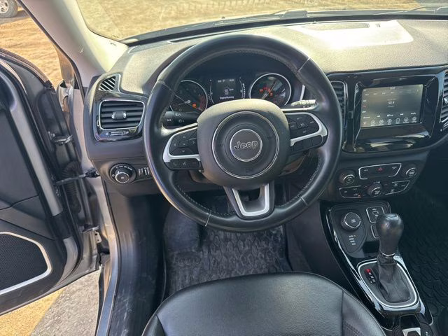 2020 Billet Silver Metallic Clearcoat Jeep Compass Altitude 4X4 SUV