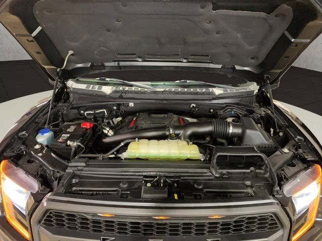 2020 Black Metallic Ford F-150 Raptor 4X4 Truck