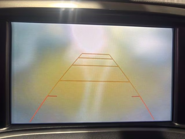 2018 Silver Ice Metallic Chevrolet Silverado 1500 LT 4X4 Truck