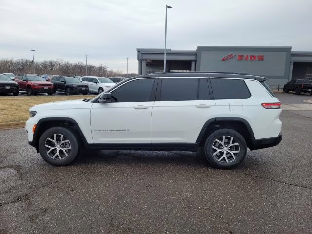 Used 2024 Jeep Grand Cherokee L Limited with VIN 1C4RJKBG4R8555915 for sale in Pine City, Minnesota