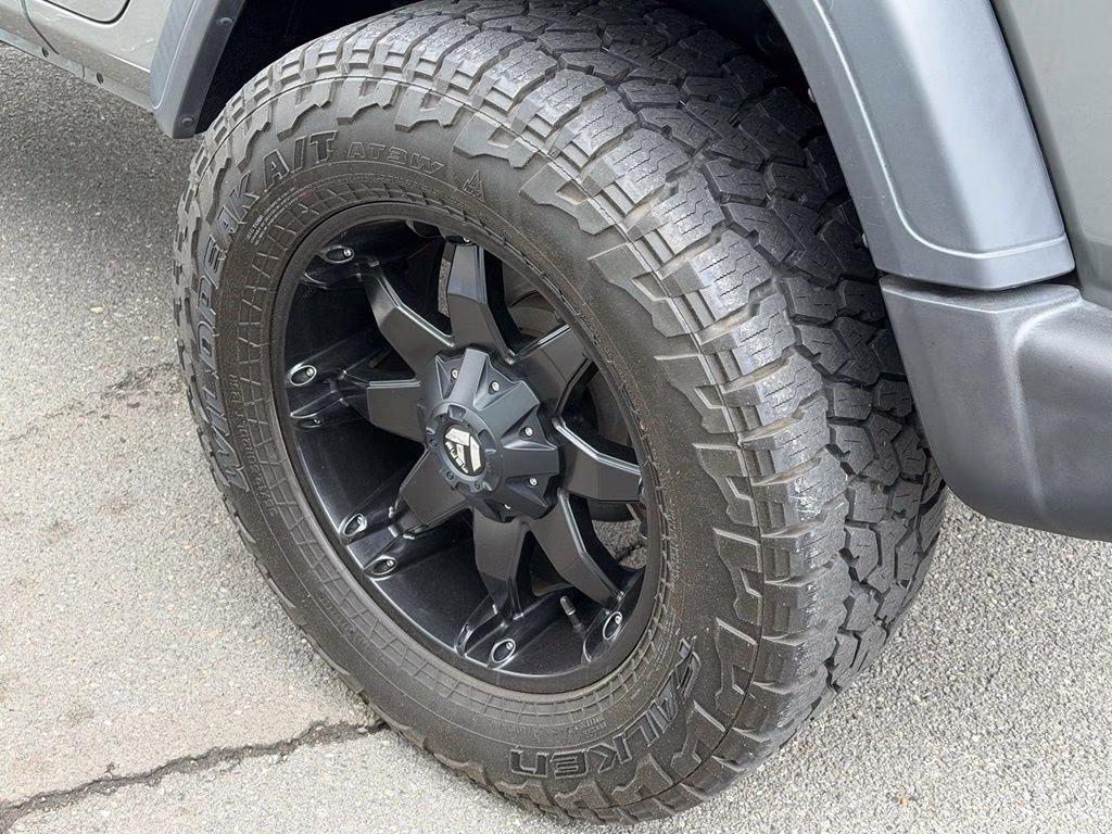 2020 Sting-Gray Clearcoat Jeep Wrangler Sport 4X4 SUV