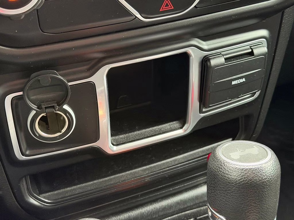 2020 Sting-Gray Clearcoat Jeep Wrangler Sport 4X4 SUV