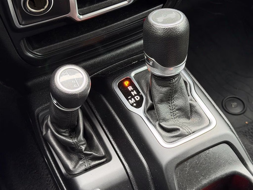 2020 Sting-Gray Clearcoat Jeep Wrangler Sport 4X4 SUV