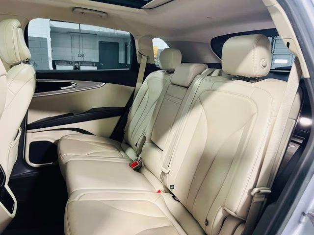 2020 Radiance Lincoln Nautilus Reserve FWD SUV