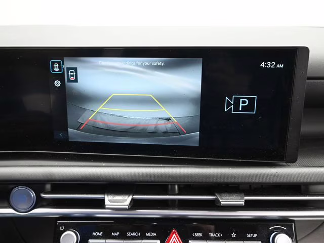 2025 White Pearl Hyundai Tucson SEL AWD SUV
