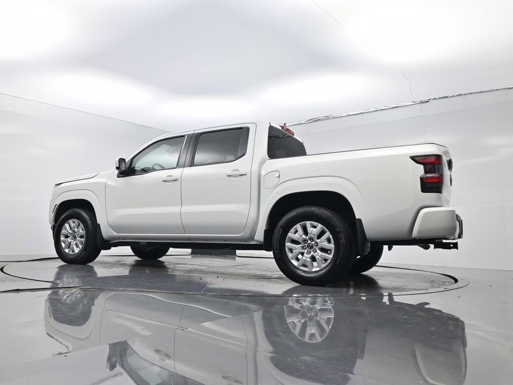 2023 Glacier White Nissan Frontier SV RWD Truck