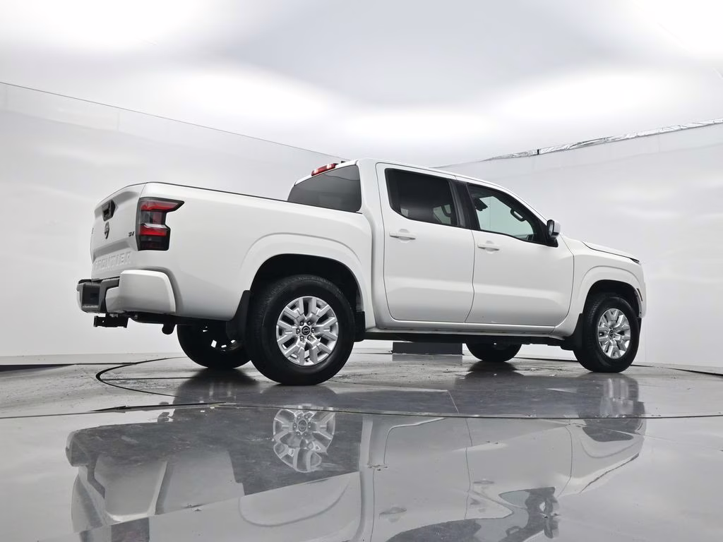 2023 Glacier White Nissan Frontier SV RWD Truck