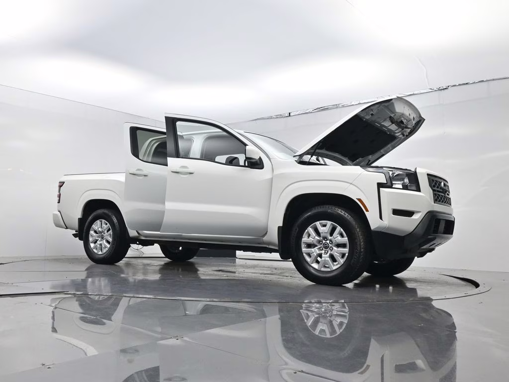2023 Glacier White Nissan Frontier SV RWD Truck