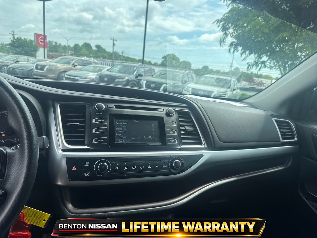 2019 Ooh La La Rouge Mica Toyota Highlander LE FWD SUV