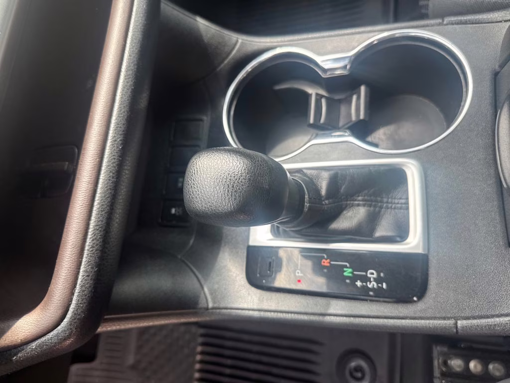 2019 Ooh La La Rouge Mica Toyota Highlander LE FWD SUV