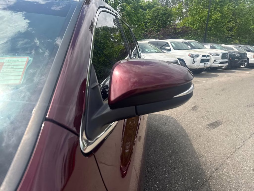 2019 Ooh La La Rouge Mica Toyota Highlander LE FWD SUV