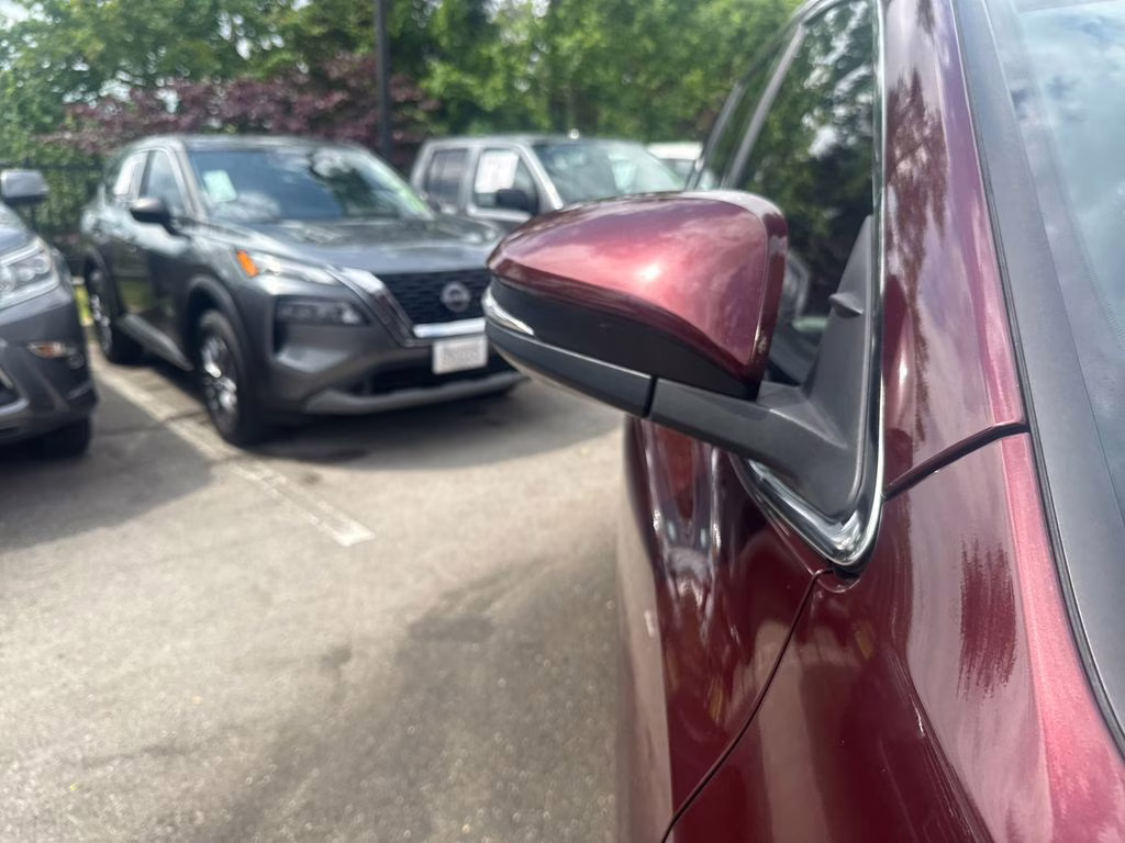 2019 Ooh La La Rouge Mica Toyota Highlander LE FWD SUV