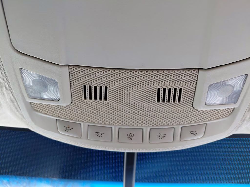 2015 Magnetic Metallic Ford Edge SEL w/Utility & Tech Package AWD SUV