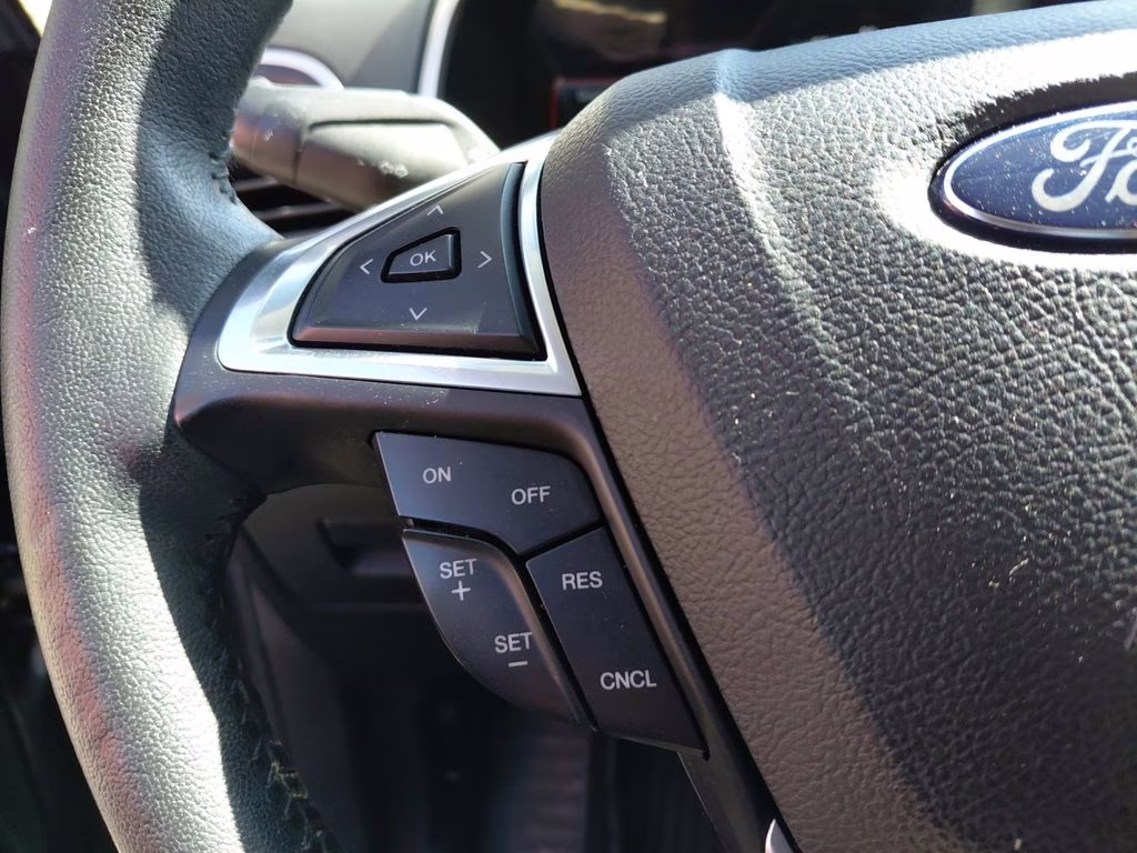 2015 Magnetic Metallic Ford Edge SEL w/Utility & Tech Package AWD SUV