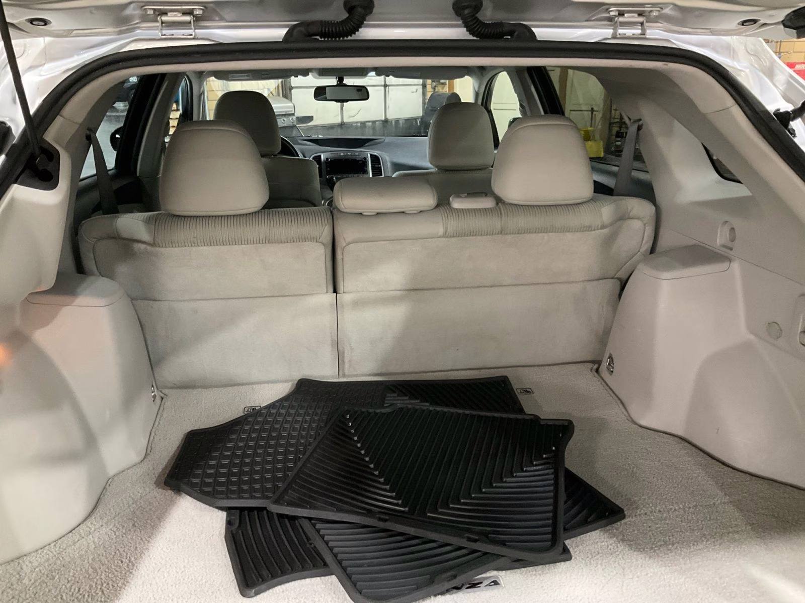 2010 Classic Silver Metallic Toyota Venza Base AWD SUV