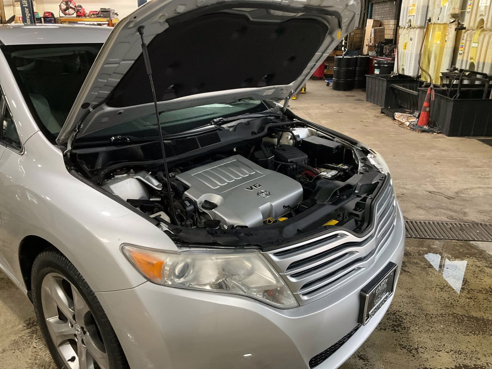 2010 Classic Silver Metallic Toyota Venza Base AWD SUV
