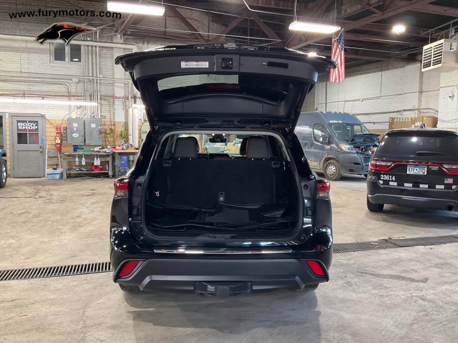 2023 Midnight Black Metallic Toyota Highlander XLE AWD SUV