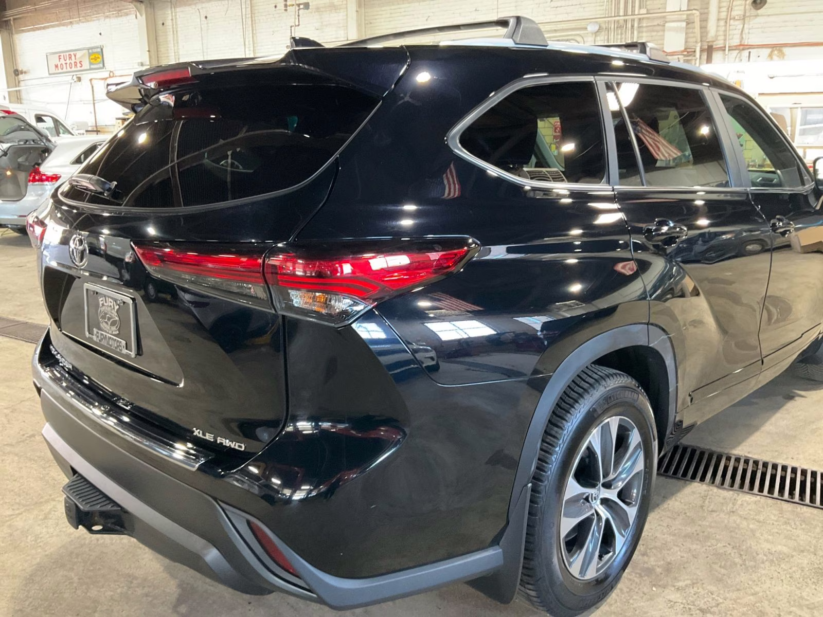 2023 Midnight Black Metallic Toyota Highlander XLE AWD SUV