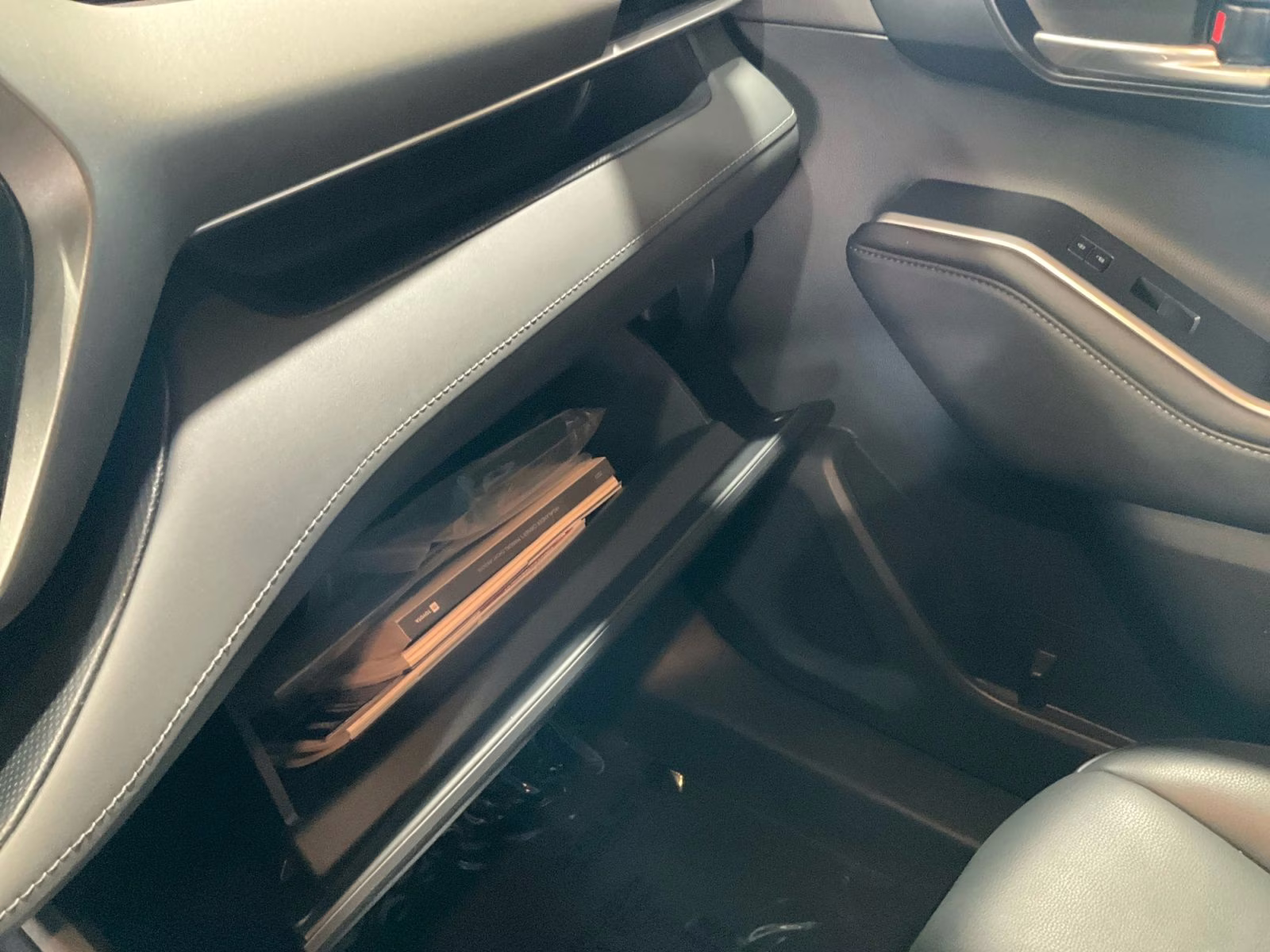 2023 Midnight Black Metallic Toyota Highlander XLE AWD SUV