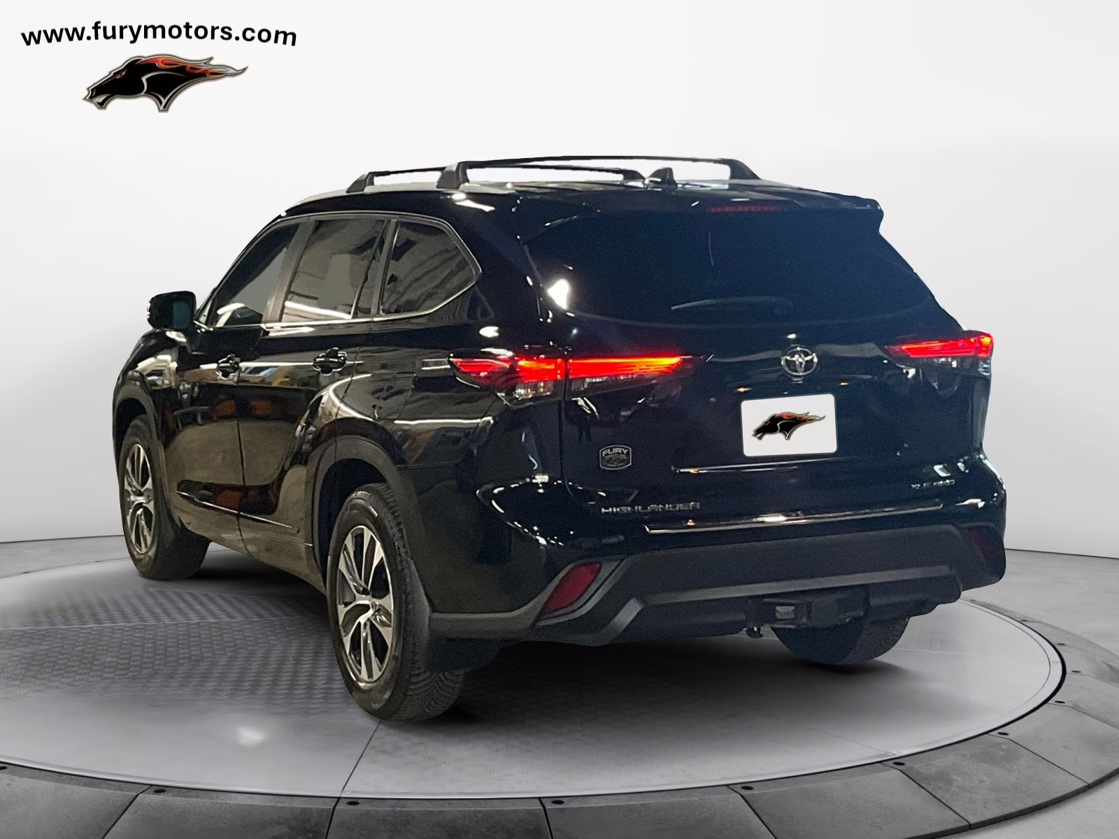 2023 Midnight Black Metallic Toyota Highlander XLE AWD SUV