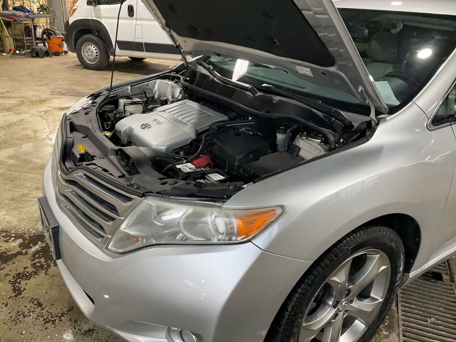 2010 Classic Silver Metallic Toyota Venza Base AWD SUV