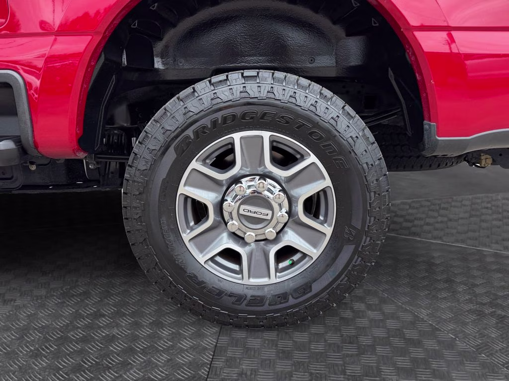 2023 Red Metallic Ford Super Duty F-250 SRW Lariat 4X4 Truck
