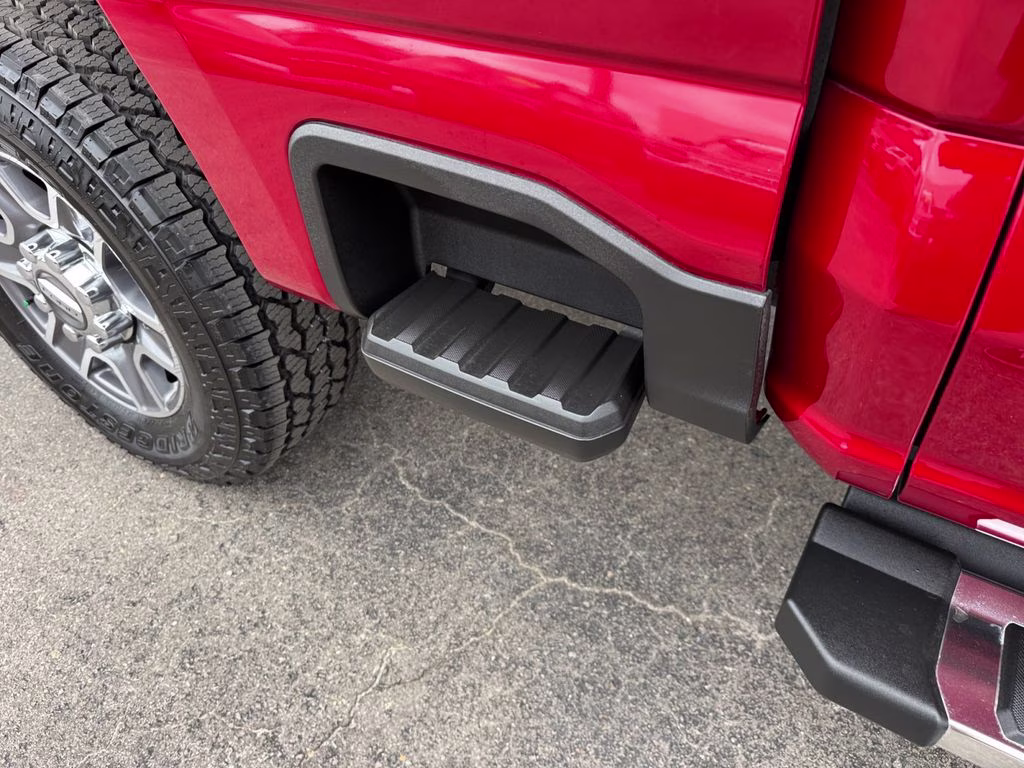 2023 Red Metallic Ford Super Duty F-250 SRW Lariat 4X4 Truck