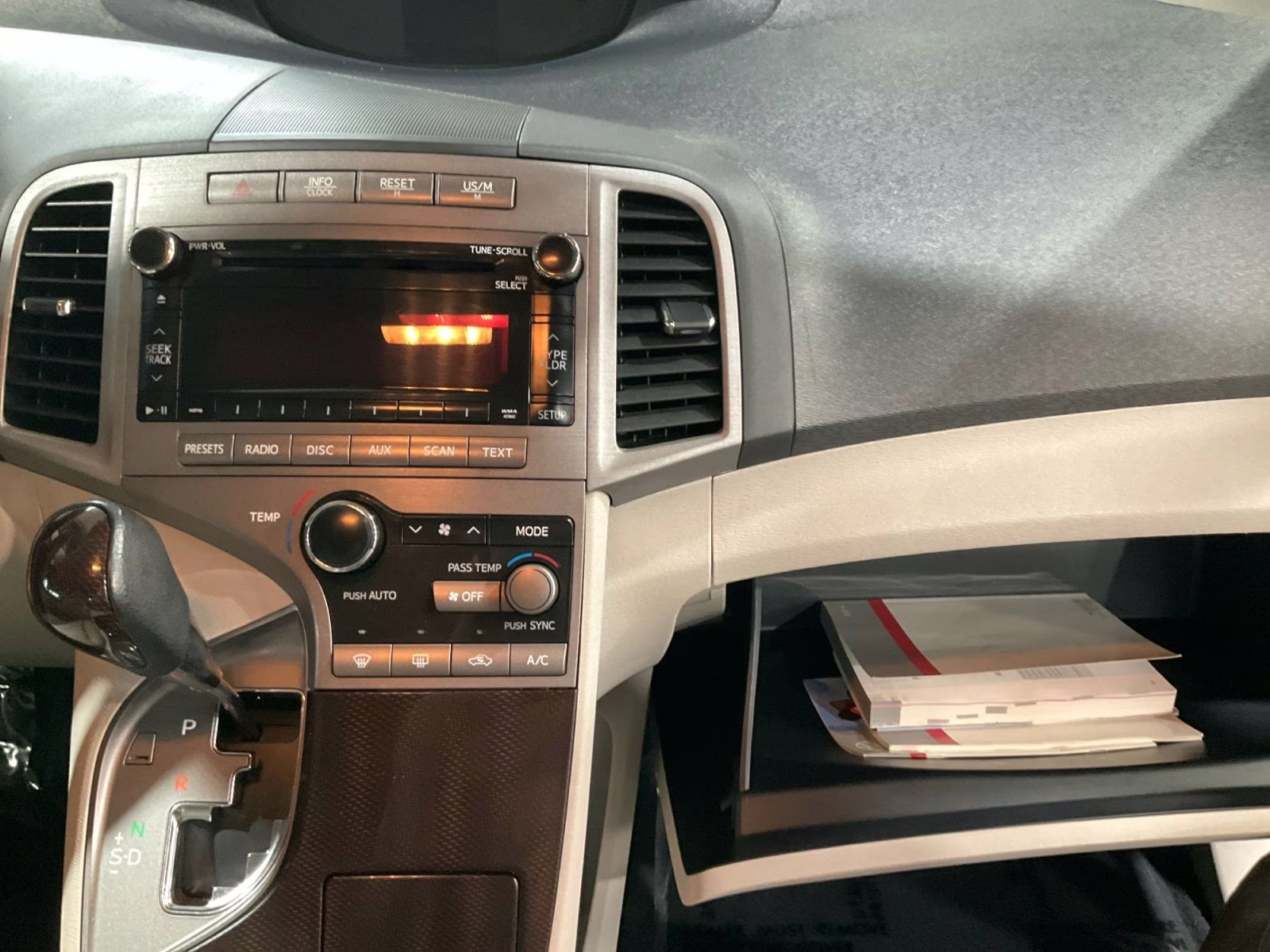 2010 Classic Silver Metallic Toyota Venza Base AWD SUV