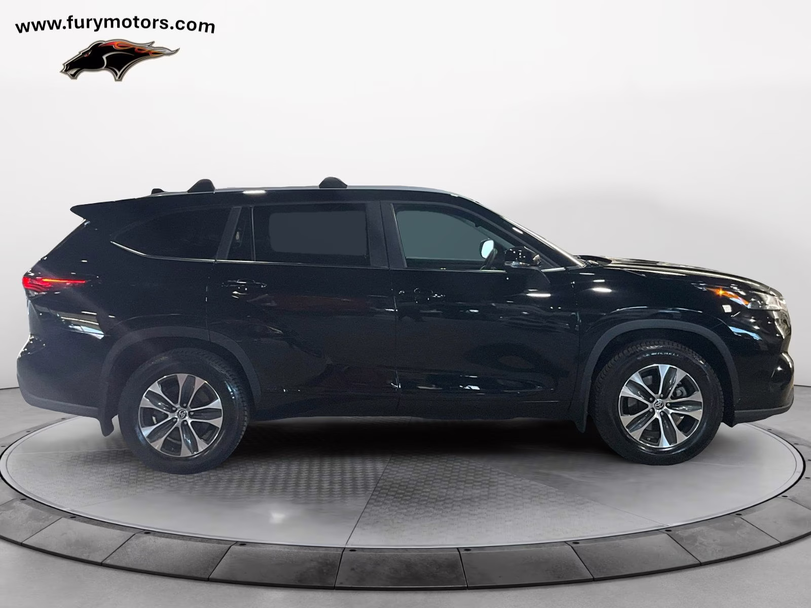 2023 Midnight Black Metallic Toyota Highlander XLE AWD SUV