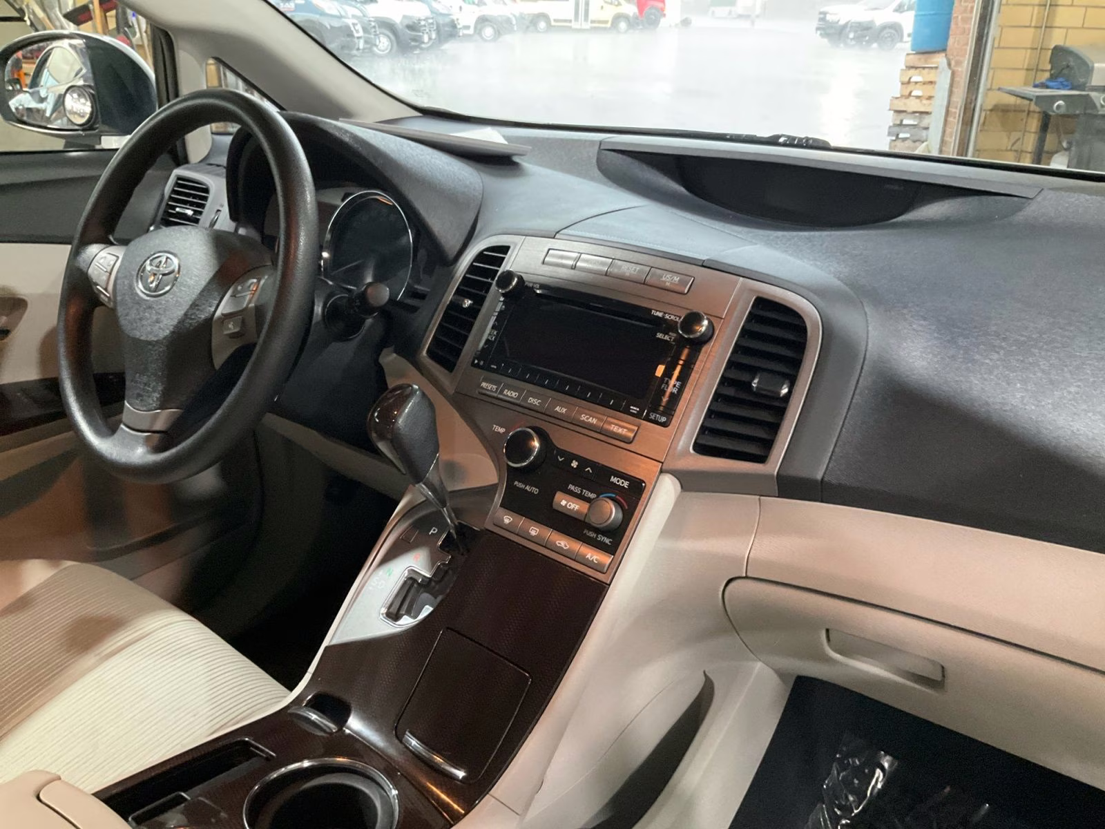 2010 Classic Silver Metallic Toyota Venza Base AWD SUV
