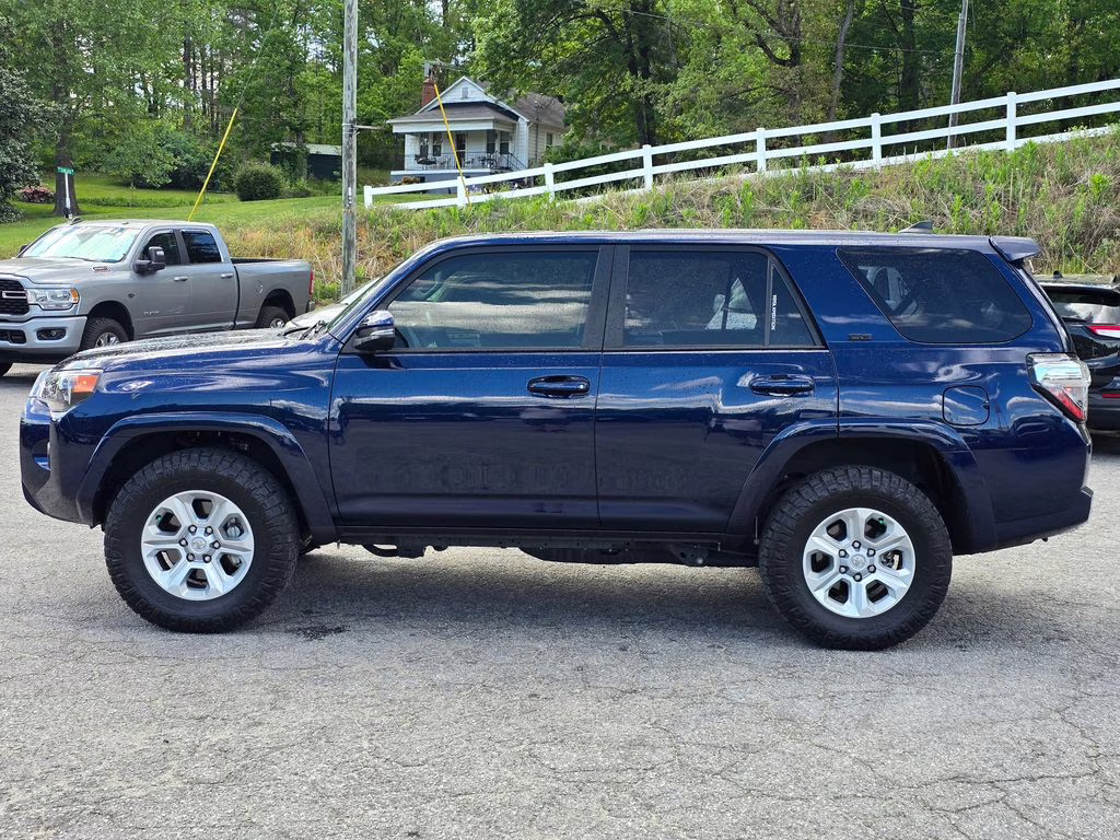 2024 Nautical Blue Metallic Toyota 4Runner SR5 Premium 4X4 SUV