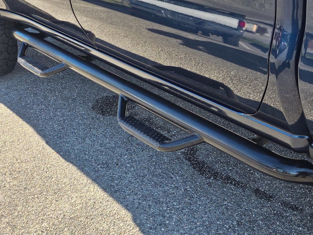 2022 Pacific Blue Metallic GMC Sierra 1500 SLT 4X4 Truck
