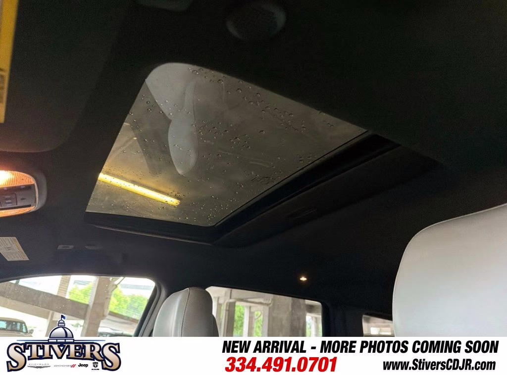 2018 Granite Crystal Metallic Clearcoat Jeep Grand Cherokee Limited RWD SUV