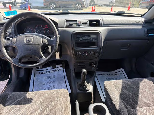 1999 Green Honda CR-V LX 4X4 SUV