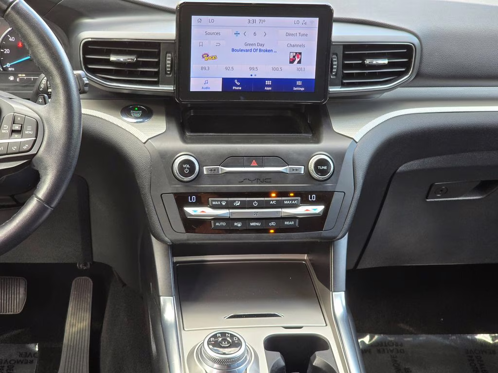 2020 Silver Spruce Metallic Ford Explorer XLT 4X4 SUV