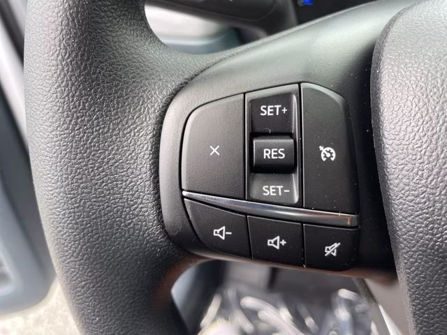 2026 Oxford White Ford Maverick XL FWD Truck