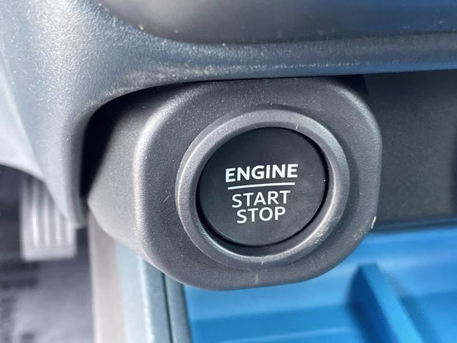 2026 Oxford White Ford Maverick XLT FWD Truck
