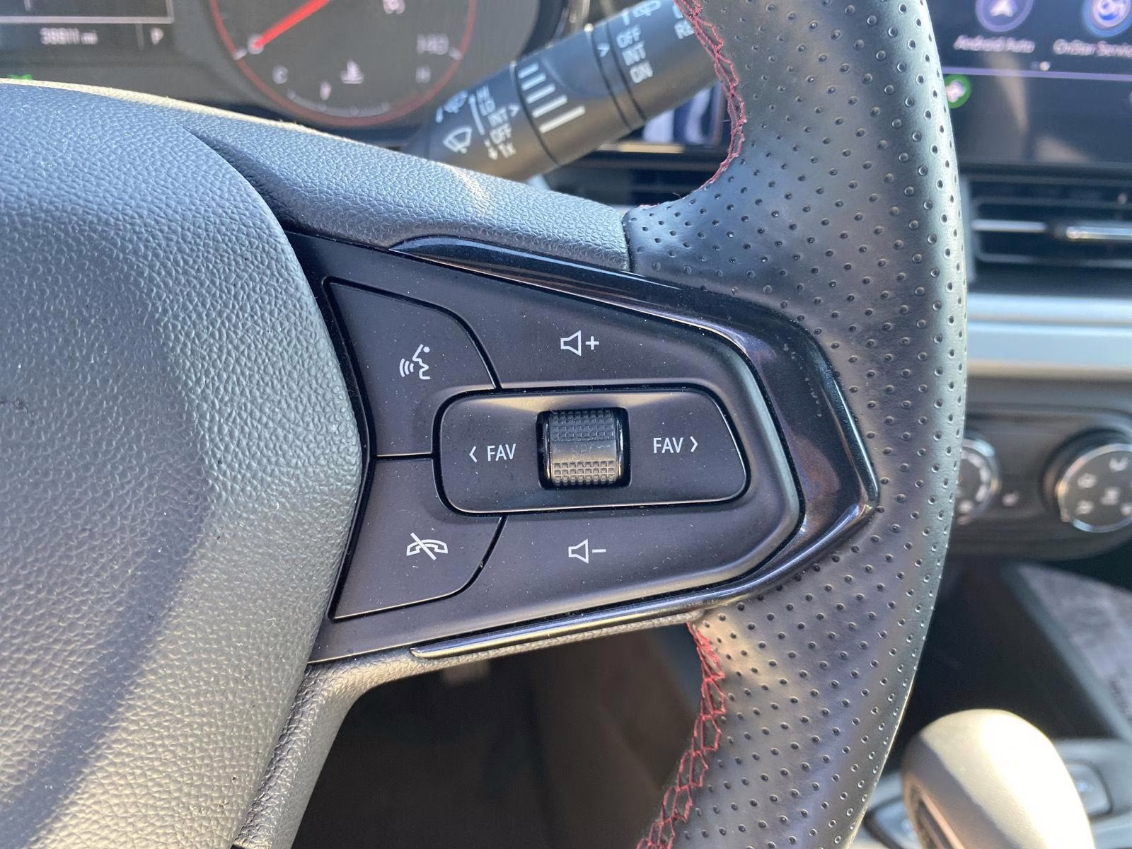 2024 Cacti Green Chevrolet Trax 1RS FWD SUV