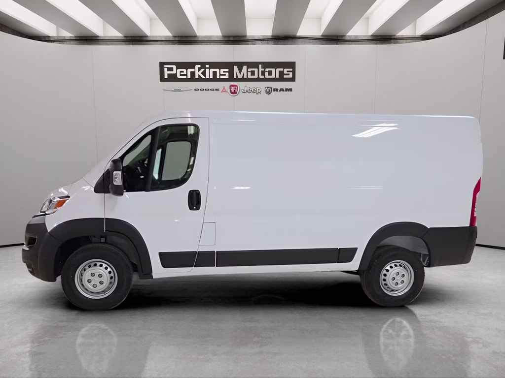 2026 Bright White Clearcoat Ram ProMaster 1500 Low Roof FWD Van
